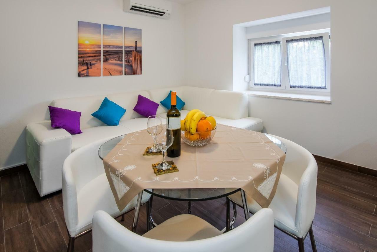 Apartment Mamma Leone Split Exteriör bild