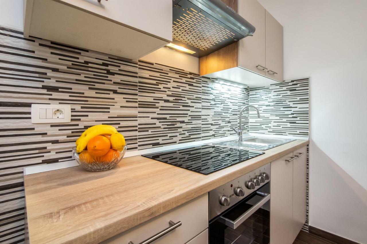 Apartment Mamma Leone Split Exteriör bild