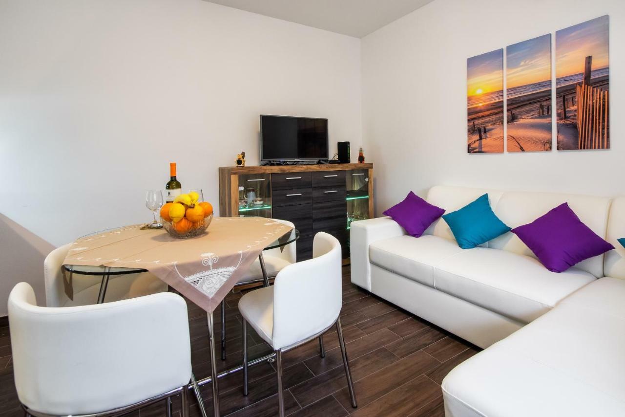Apartment Mamma Leone Split Exteriör bild